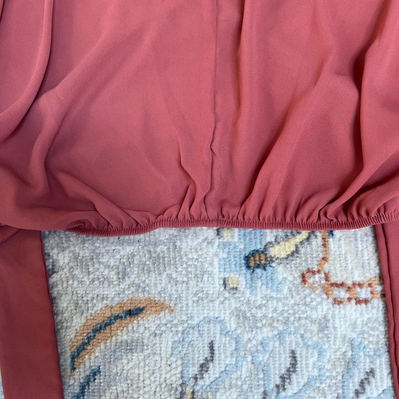 Coral colored cropped tie top - Picture 4 of 4